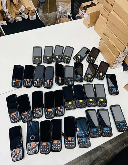 PDA租賃服裝盤點行業：提升效率、降低成本的好選擇